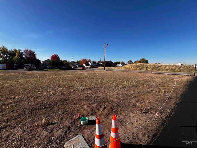 1110 & 1120 N Dawn Dr, Boise, ID 83713