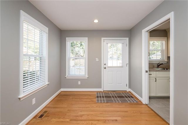 606 N Shore RD, Norfolk, VA 23505