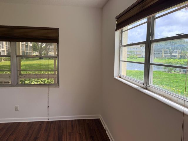 52 Dorset Drive B, Boca Raton, FL 33434