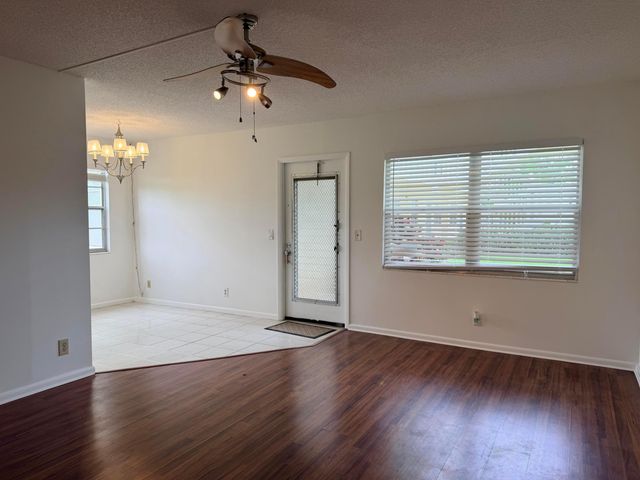 52 Dorset Drive B, Boca Raton, FL 33434
