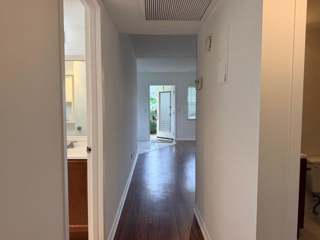 52 Dorset Drive B, Boca Raton, FL 33434