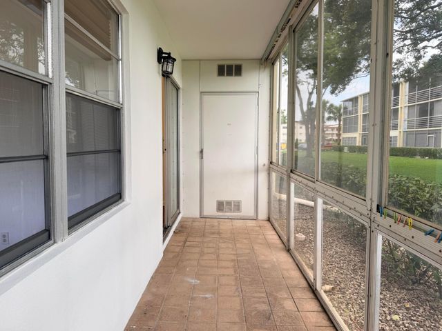 52 Dorset Drive B, Boca Raton, FL 33434