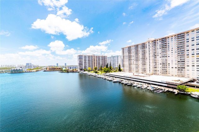 17150 N Bay 2905, Sunny Isles Beach, FL 33160