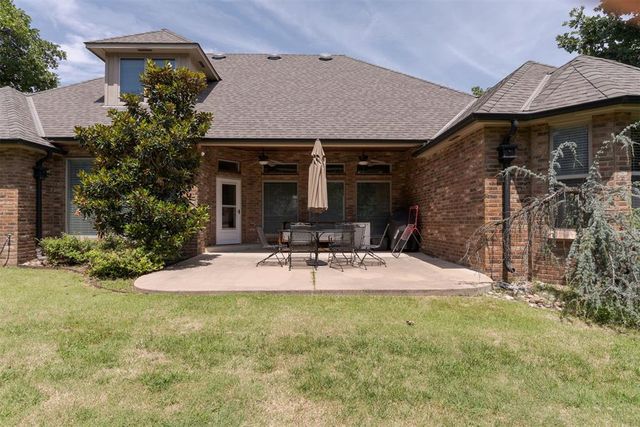 1008 Bayonne Bridge Court, Edmond, OK 73034