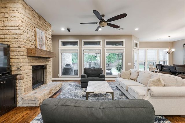 1008 Bayonne Bridge Court, Edmond, OK 73034
