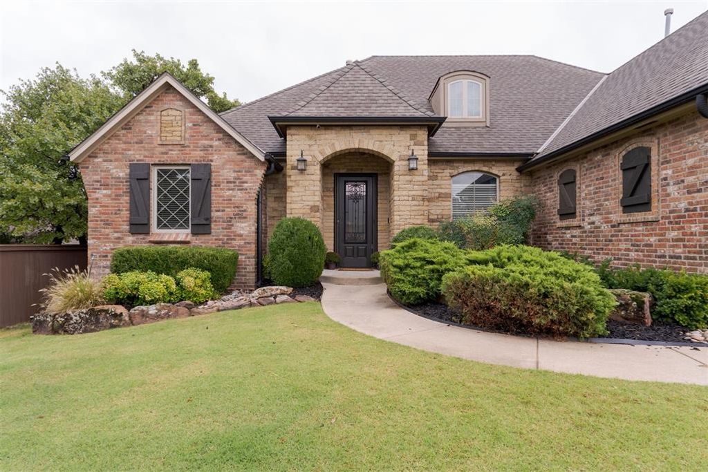 1008 Bayonne Bridge Court, Edmond, OK 73034