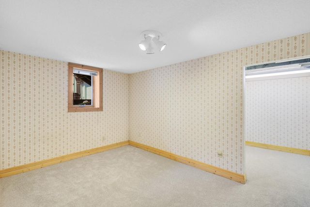 12199 Galaxie Avenue, Apple Valley, MN 55124