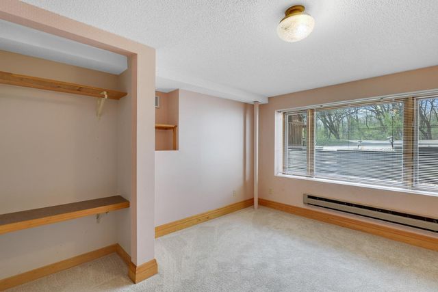12199 Galaxie Avenue, Apple Valley, MN 55124