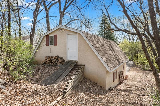 12199 Galaxie Avenue, Apple Valley, MN 55124