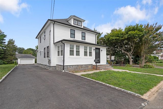 38 Smith Street 1, Glen Cove, NY 11542