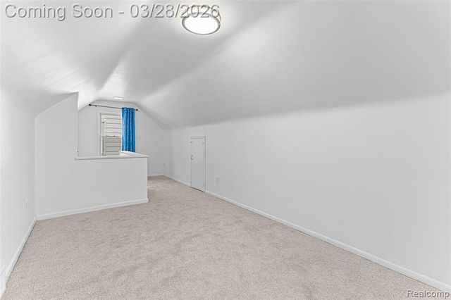 25529 Stanford Street, Dearborn Heights, MI 48125