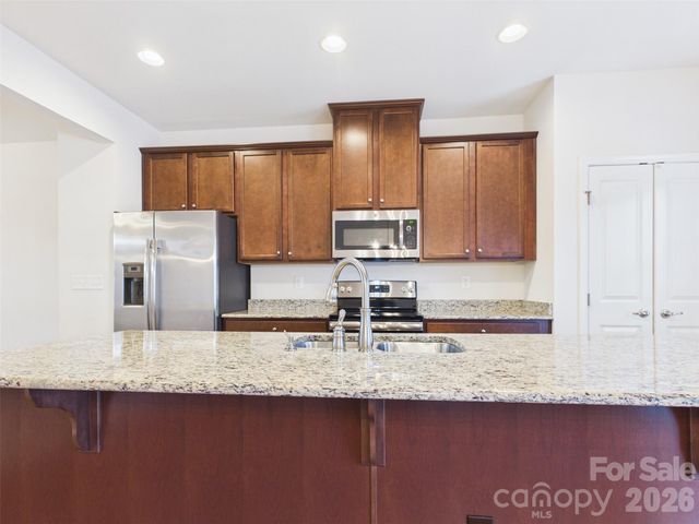 2440 Mariners Cove Lane, Denver, NC 28037