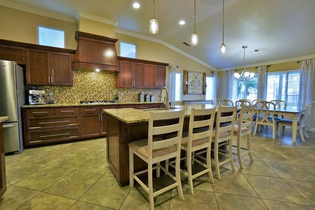 3308 W Terry Avenue, Riverdale, CA 93656