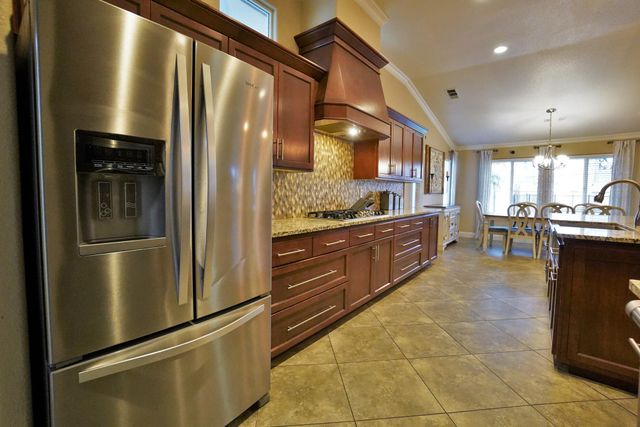 3308 W Terry Avenue, Riverdale, CA 93656