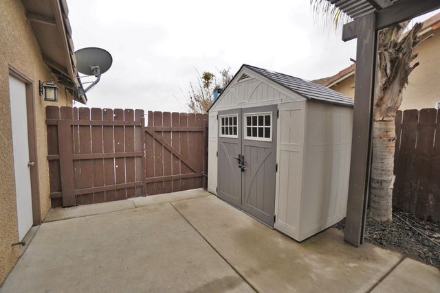 3308 W Terry Avenue, Riverdale, CA 93656