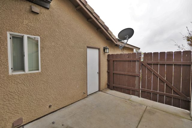 3308 W Terry Avenue, Riverdale, CA 93656