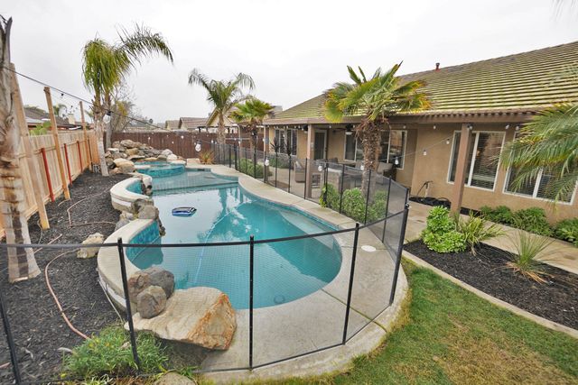 3308 W Terry Avenue, Riverdale, CA 93656