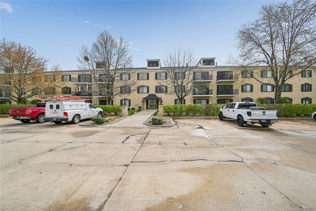 150 Thompson Drive SE 318, Cedar Rapids, IA 52403