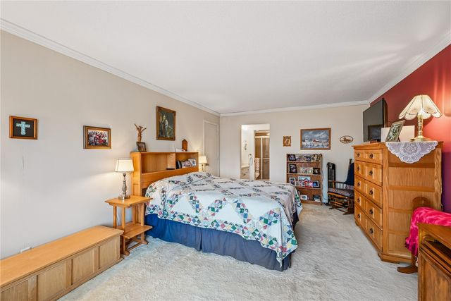 150 Thompson Drive SE 318, Cedar Rapids, IA 52403