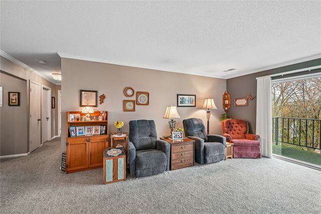 150 Thompson Drive SE 318, Cedar Rapids, IA 52403
