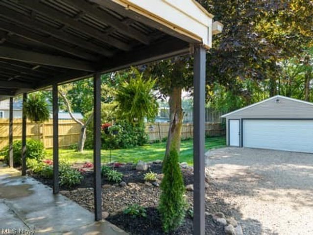 221 Ohio Avenue, Wadsworth, OH 44281