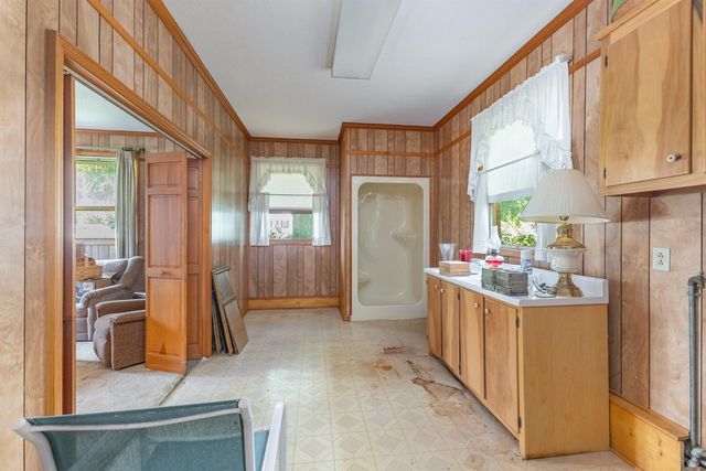 1409 Nashville Hwy, Columbia, TN 38401