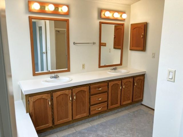 585 W Conestoga Circle, Grand Junction, CO 81504