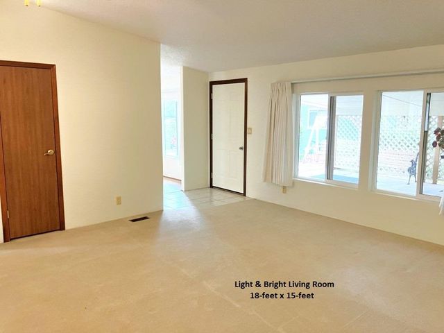 585 W Conestoga Circle, Grand Junction, CO 81504