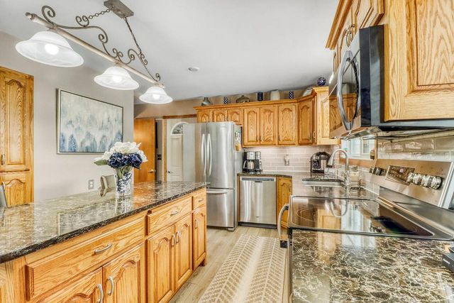 1125 23rd Avenue S, Moorhead, MN 56560