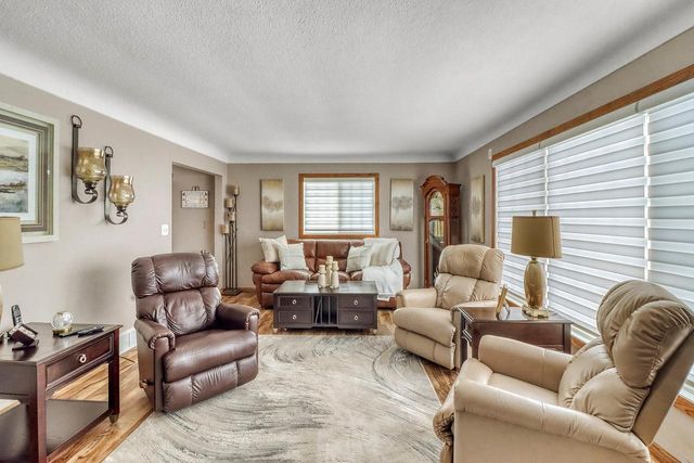 1125 23rd Avenue S, Moorhead, MN 56560