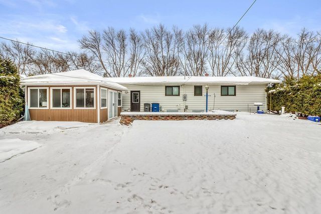 1125 23rd Avenue S, Moorhead, MN 56560