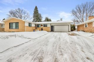 1125 23rd Avenue S, Moorhead, MN 56560