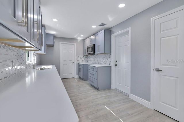 6616 BLANCHE COURT, Orlando, FL 32818