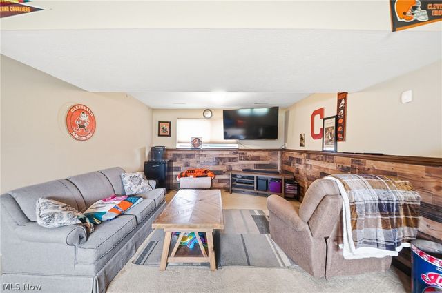 3992 Hilltop Drive, Brunswick, OH 44212