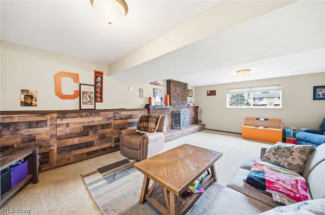 3992 Hilltop Drive, Brunswick, OH 44212