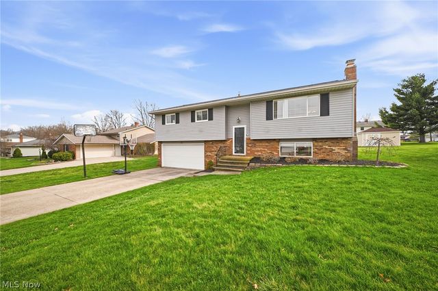 3992 Hilltop Drive, Brunswick, OH 44212