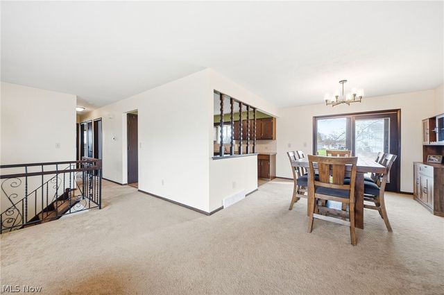 3992 Hilltop Drive, Brunswick, OH 44212