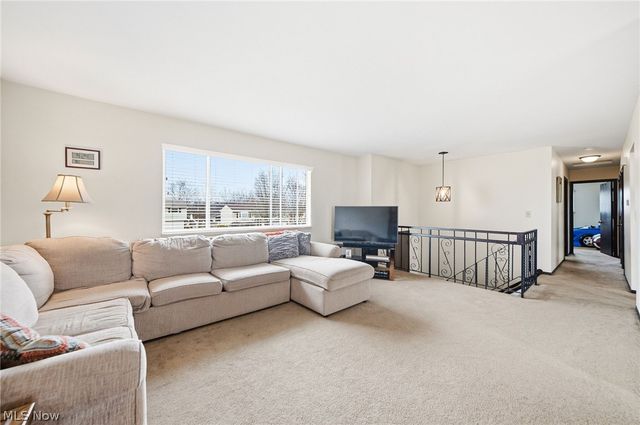 3992 Hilltop Drive, Brunswick, OH 44212