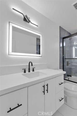 16212 Mesquite St, Hesperia, CA 92345