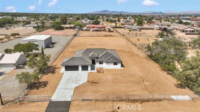 16212 Mesquite St, Hesperia, CA 92345