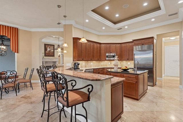 7007 PORTMARNOCK PLACE, Lakewood Ranch, FL 34202