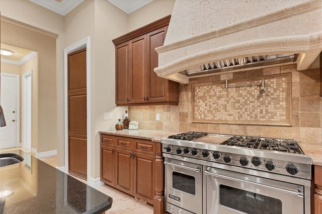 7007 PORTMARNOCK PLACE, Lakewood Ranch, FL 34202