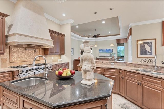 7007 PORTMARNOCK PLACE, Lakewood Ranch, FL 34202