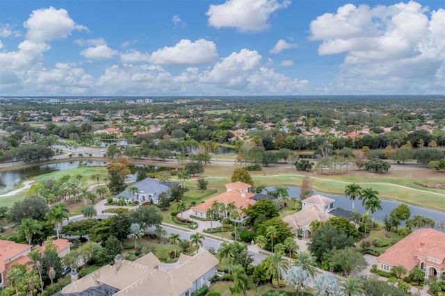 7007 PORTMARNOCK PLACE, Lakewood Ranch, FL 34202