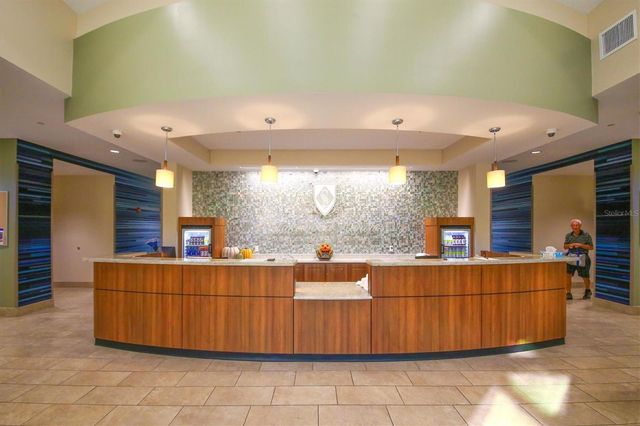 7007 PORTMARNOCK PLACE, Lakewood Ranch, FL 34202