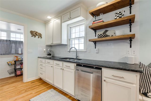 431 NW 44th Street, Oklahoma City, OK 73118