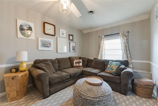 431 NW 44th Street, Oklahoma City, OK 73118
