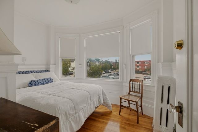 14 Mann Avenue, Newport, RI 02840