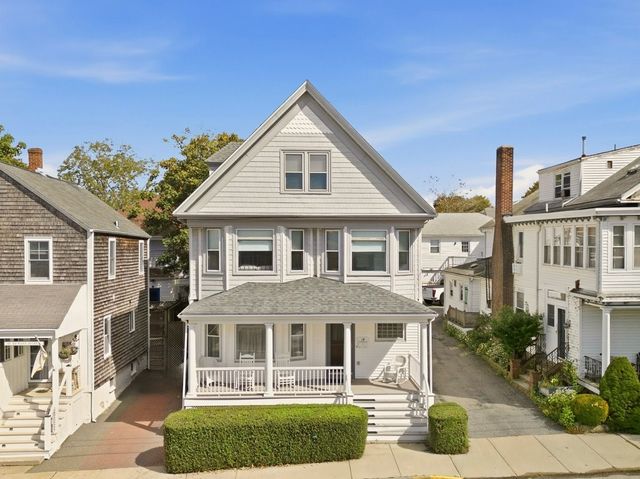 14 Mann Avenue, Newport, RI 02840