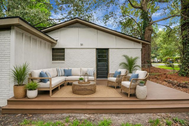 2052 Vestry Drive, Charleston, SC 29414